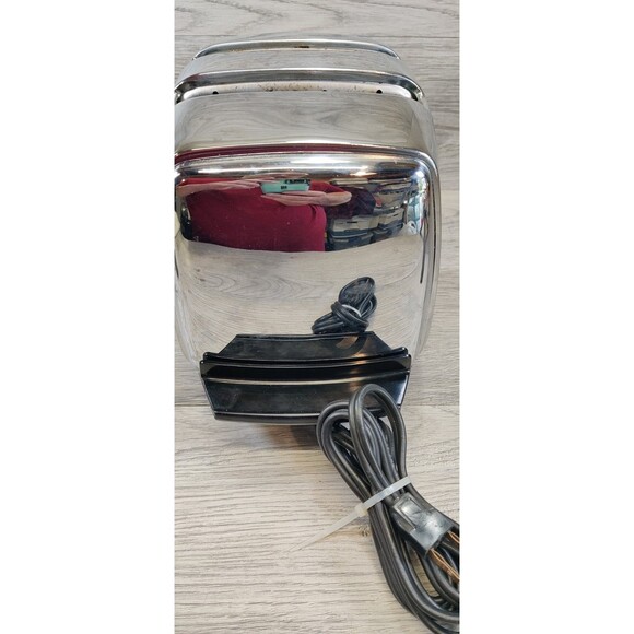 Vtg Sunbeam Toaster Model AT-W RADIANT CONTROL MADE IN USA "TESTED WORKS" Video - Picture 7 of 12